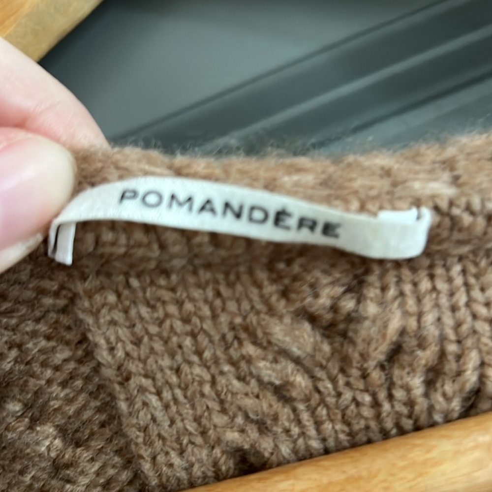Pomandere Women's Tan Sweater Vest - Picture 2 of 7